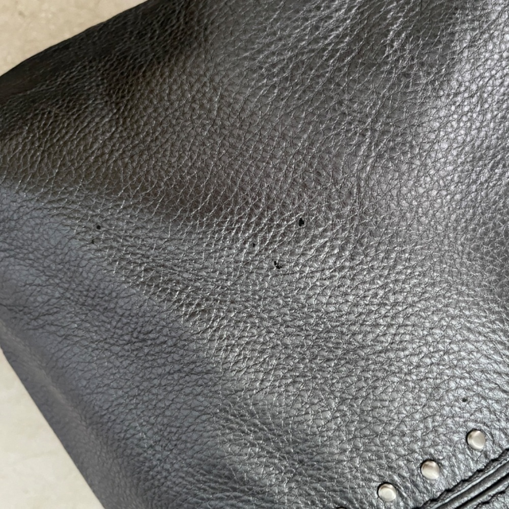 MICHAEL KORS METALLIC LEATHER  STUDDED BAG - Picture 14 of 14